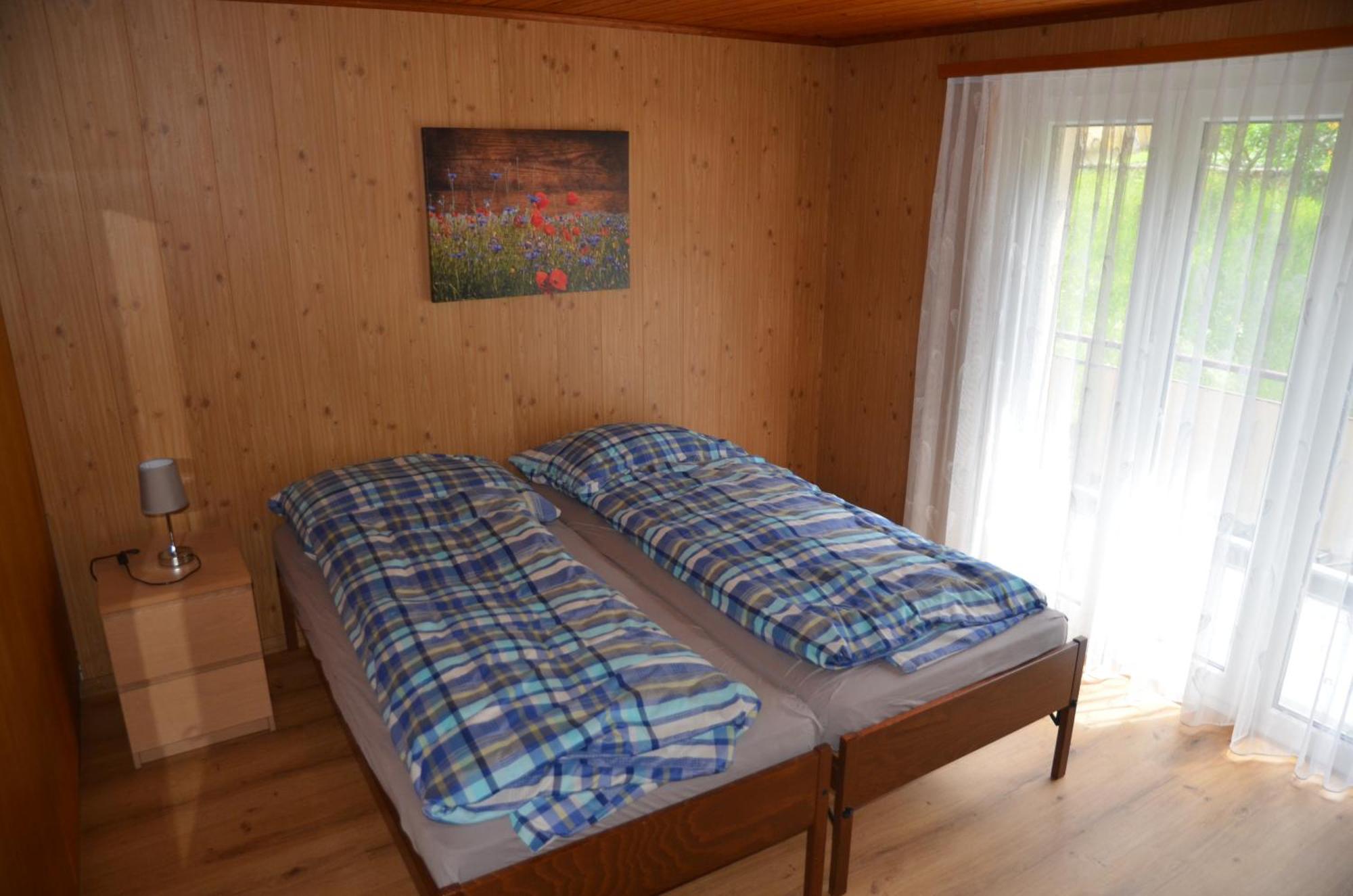 Grosse, Schoene Wohnung Im Gruenen Brig Εξωτερικό φωτογραφία